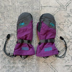 Outdoor Research Women's High Camp Mittens, Medium Purple